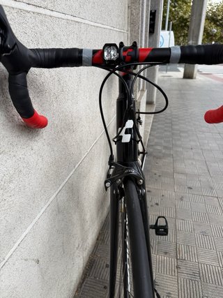 Cube Attain GTC Carbono - Shimano 105 11v NUEVA