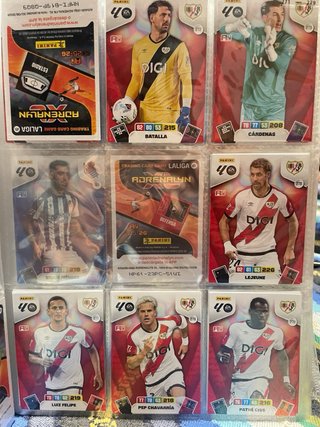 Cromos Adrenalyn XL 2025-26 de oviedo  a rayo