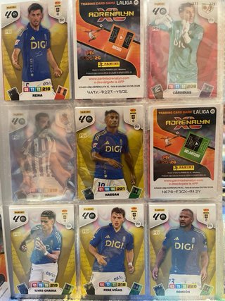 Cromos Adrenalyn XL 2025-26 de oviedo  a rayo