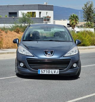 Peugeot 207 2011