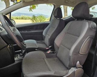 Peugeot 207 2011