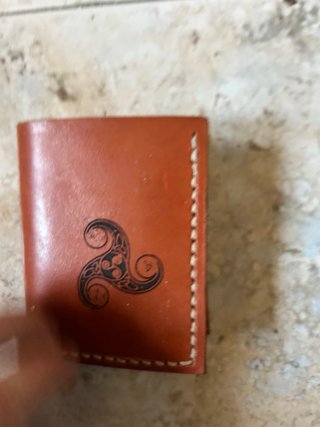 Cartera de Piel con Triskel