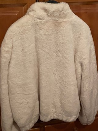 Abrigo de pelo sintético beige, Talla S