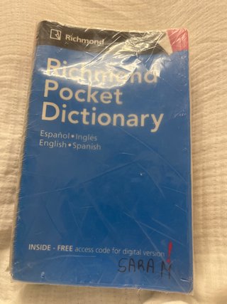 Richmond pocket dictionary español-inglés engli...