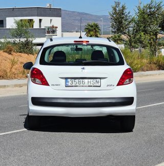 Peugeot 207 2014