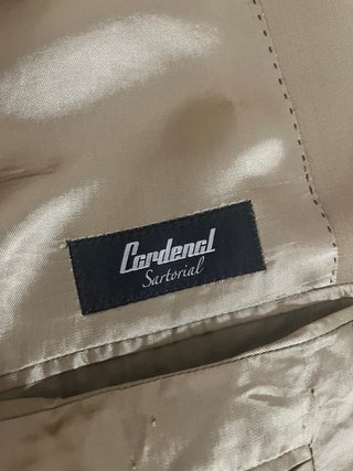 Traje de chaqueta para hombre beige.