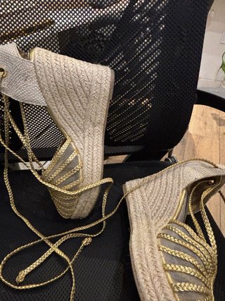 Sandalias Esparto Boda Beige y Dorado