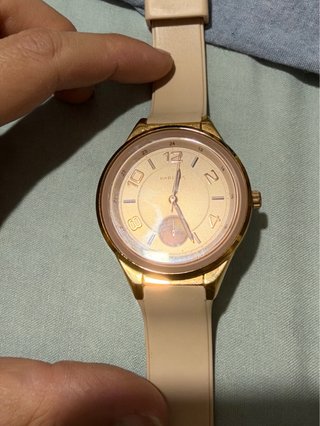 Reloj Parfois Beige y Dorado