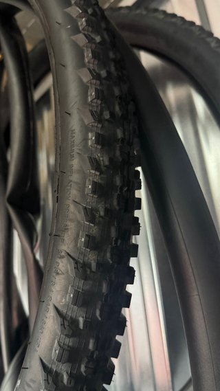 Cubiertas MTB 2 9x2.40 (8€ las dos juntas)
