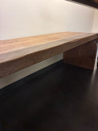 Mesa de Comedor de Madera y Hierro con Banco