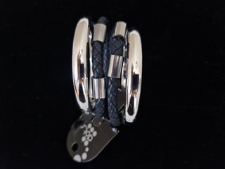 Pulsera cuero negro y cromo dots