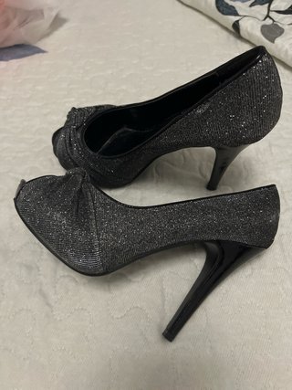 Zapatos y Bolso de Fiesta Plateados