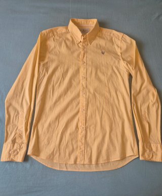 Camisa de mangas largas de Álvaro Moreno