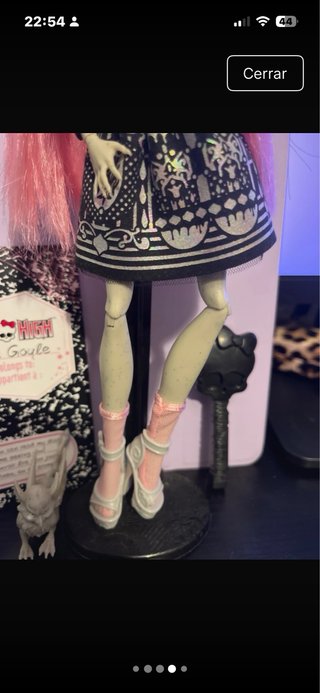 Muñeca Monster High Rochelle Goyle