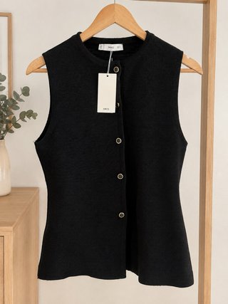 Chaleco Mango negro nuevo con etiqueta