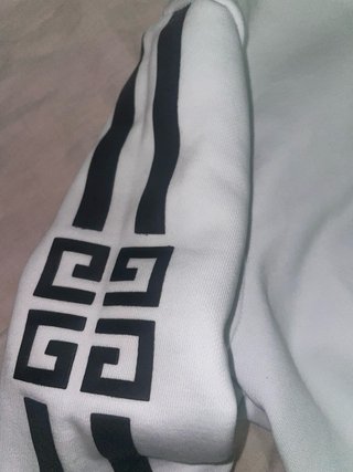 Sudadera Givenchy Blanca