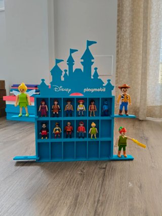 Expositor Disney x Playmobil + maxi Kinder