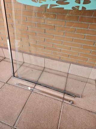 Mampara de Cristal Fijo con Perfil de Acero