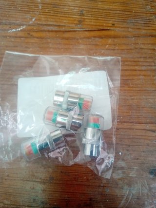Set de 4 Medidores de Presión para Ruedas