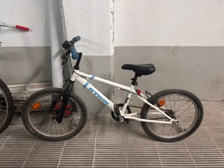 Bicicleta Infantil B'TWIN Blanca