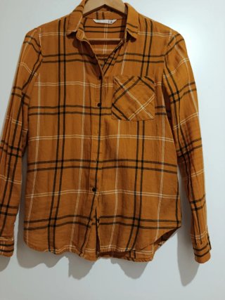 Blusa de cuadros Zara