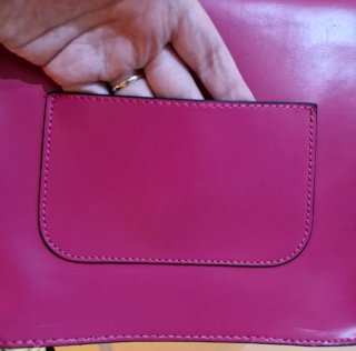 Bolso bandolera Misako fucsia tipo satchel