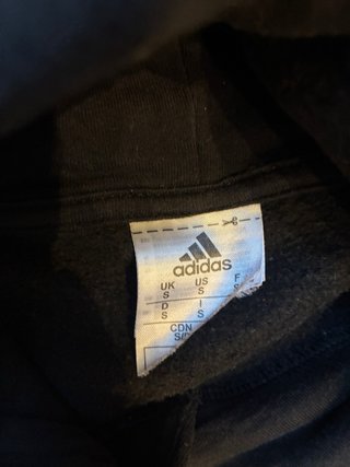 Sudadera Adidas con logo