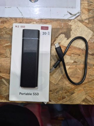 SSD Portátil 20TB M.2