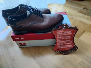 Zapatos de cuero Fluchos talla 43