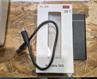 SSD Portátil 20TB M.2 con Cable USB