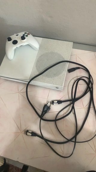 Xbox One S Blanca