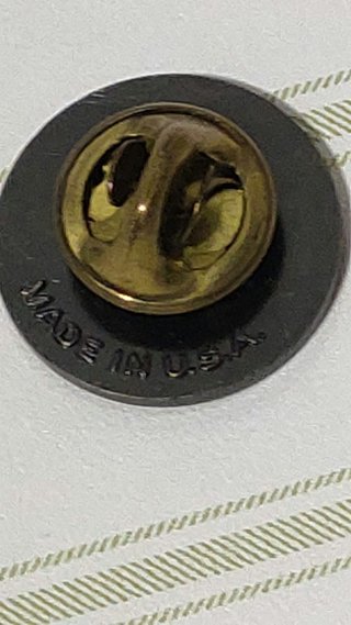 Pin Zippo 10 aniversario vintage auténtico