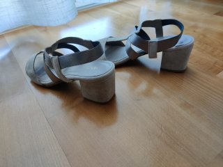Sandalias Antea Beige y Plata Talla 39