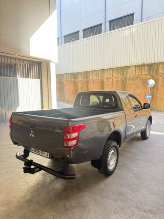 Mitsubishi L 200 2017