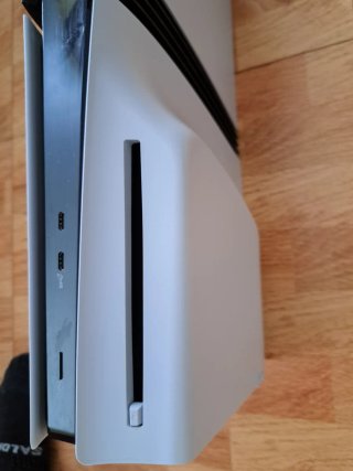 PlayStation 5 Pro 2TB + Mando