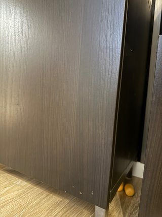 Mueble pequeño madera y metal
