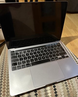 MacBook Pro 13” i7 32GB 512GB Touch Bar