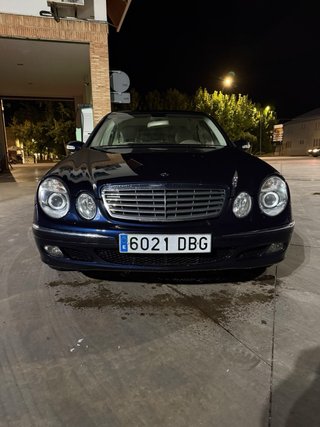 Mercedes-Benz Clase E 2004