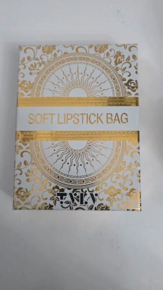 TVLV Soft Lipstick Bag - Estuche Dorado y Blanco