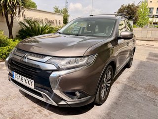 Mitsubishi Outlander 2019 7p