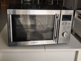 Microondas Daewoo KOG-837RS 23L