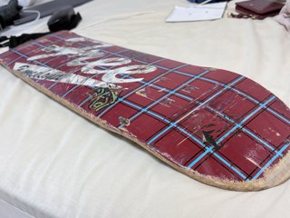 Tabla Skate Sugar Magazine Barcelona. SIN RUEDAS