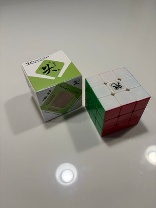 Cubo DaYan GuHong 3x3 con scatola originale