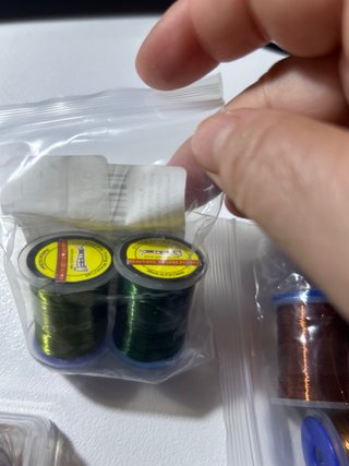 Set de Hilos para Mosca y Ninfa