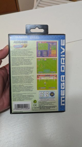 International Superstar Soccer Deluxe - Mega Drive