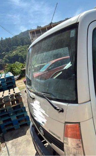 Nissan Cabstar 2010