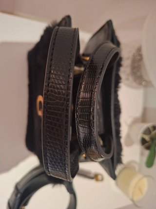 Bolso Guess Bergen Mini Tote Negro