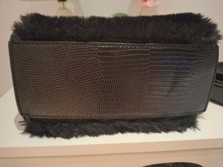 Bolso Guess Bergen Mini Tote Negro