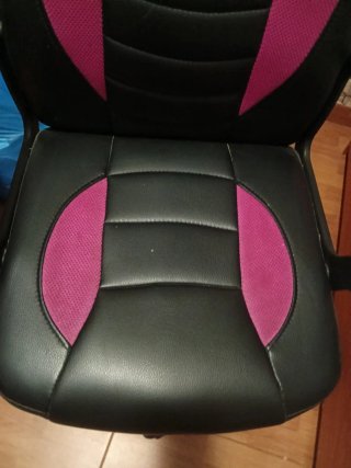 Silla de escritorio negra y rosa