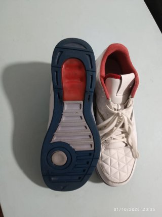 Zapatillas Jordan Clutch Blancas
